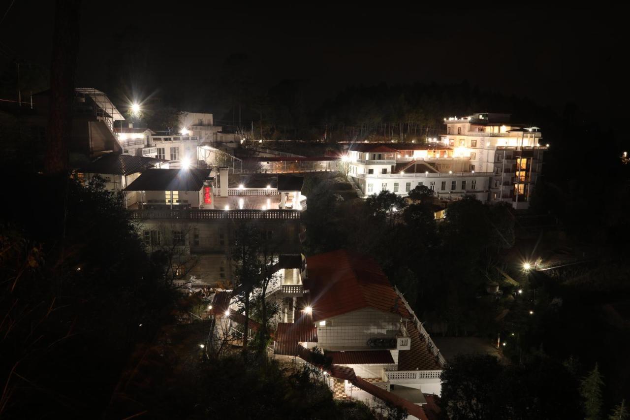 Tehri Club And Resort Chamba  Eksteriør bilde